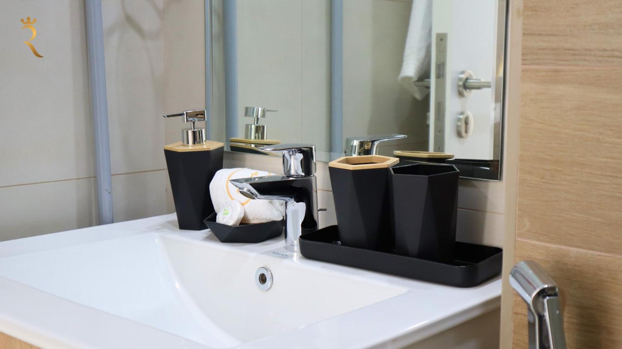 Executive 1br In Masdar * Abu Dhabi