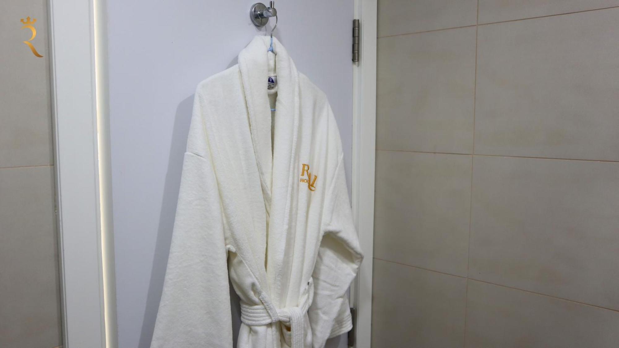 Executive 1br In Masdar * Abu Dhabi