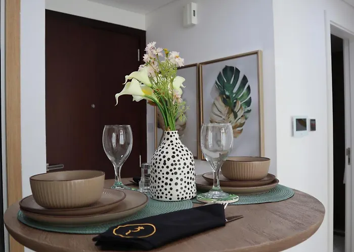 Executive Smart 1Br Living Space In Oasis